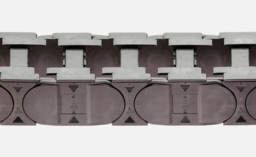 Glide pads for energy chains