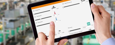 Manual typing on tablet with igus® online tools