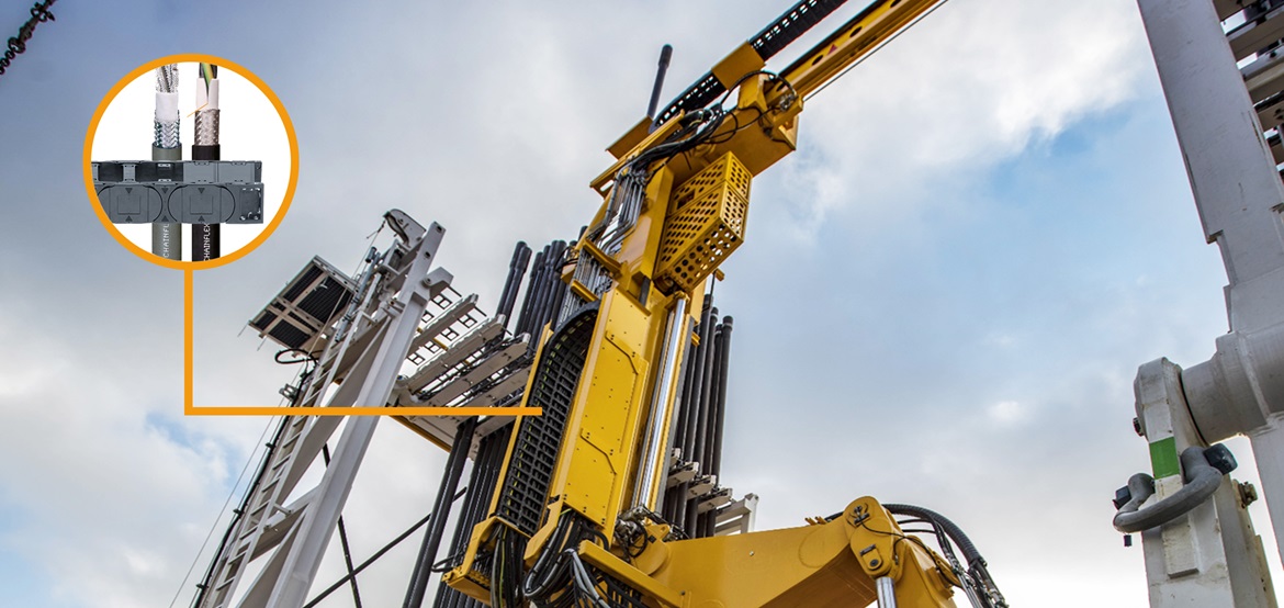 Pipe handler with igus products